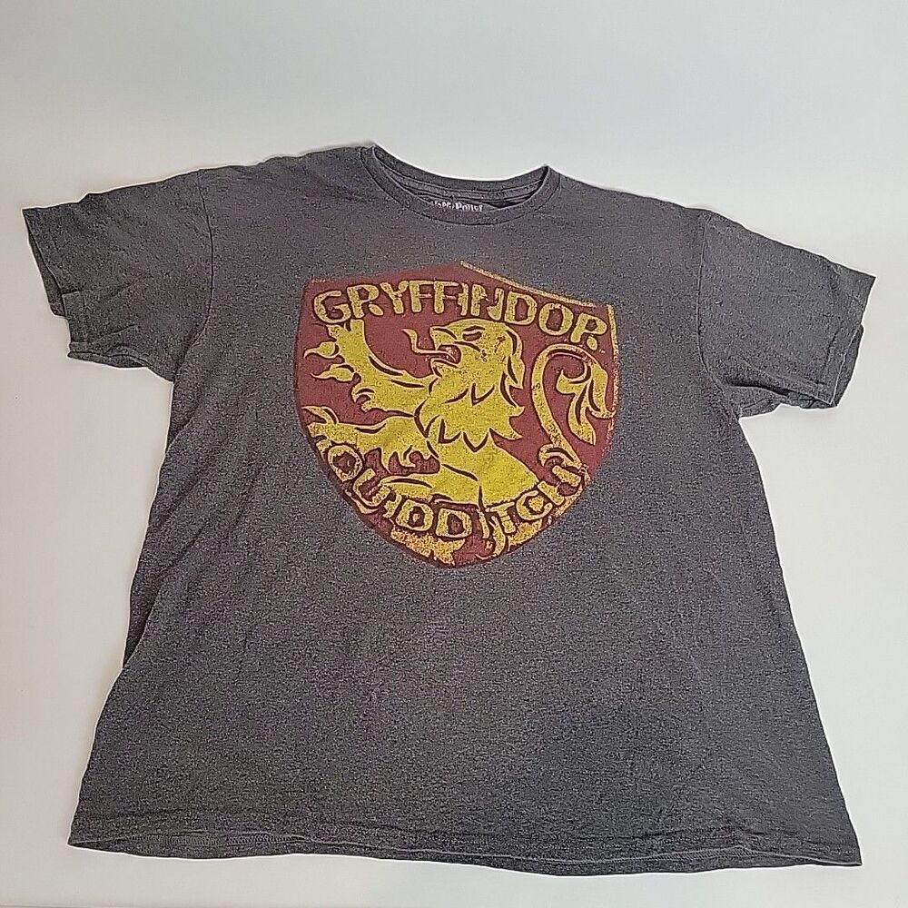 Official Harry Potter Quidditch T-shirt Gryffindor -Gray Size Large